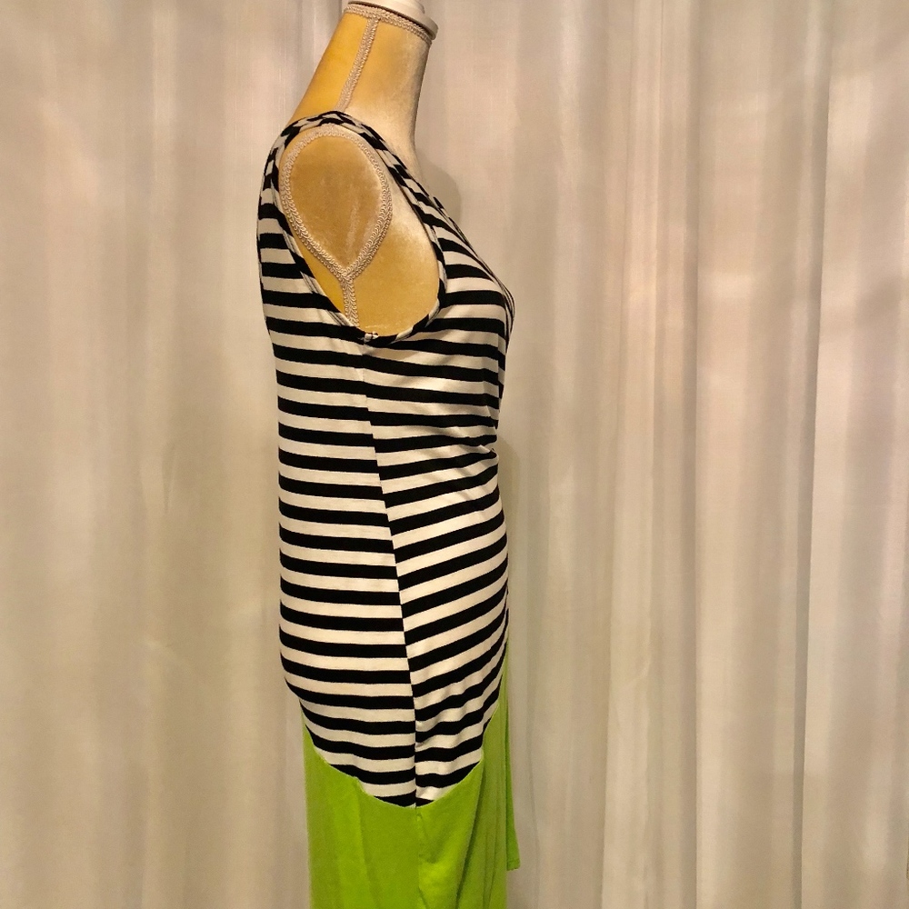 Dress - Picture 3 of 7